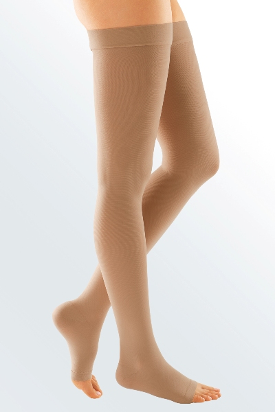 Duomed smooth samostoječe nogavice caramel